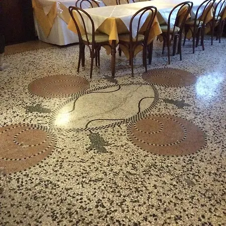 Ξενοδοχείο Parco 3*